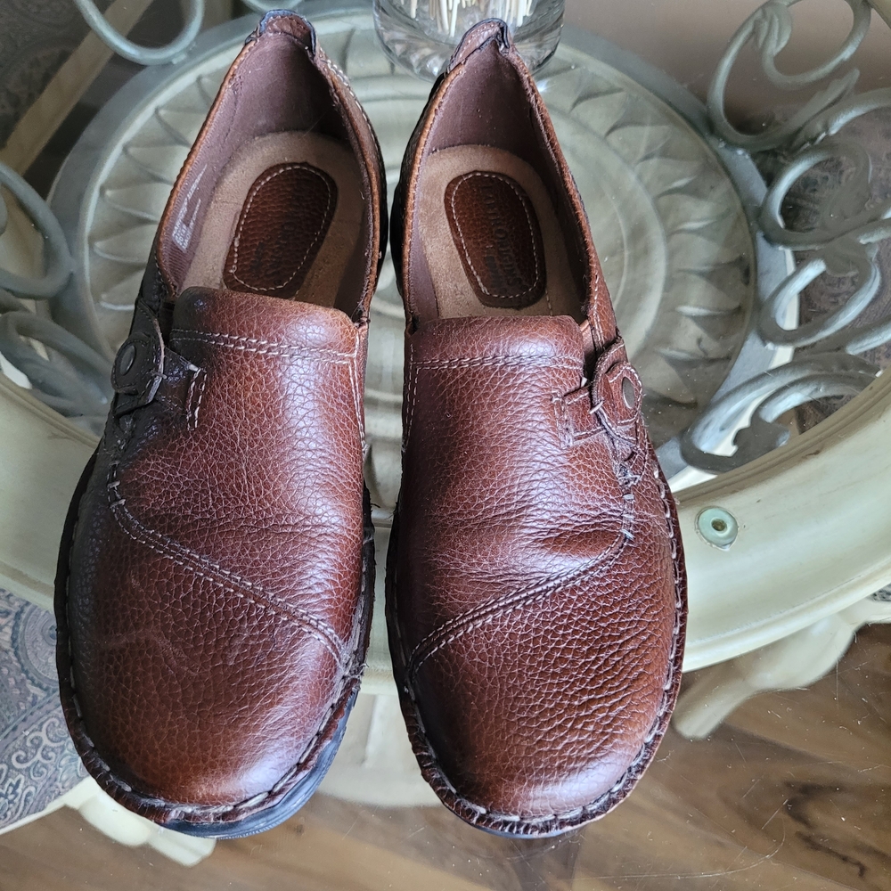 Brown Leather Women's Loafers Size 8 Great Condition